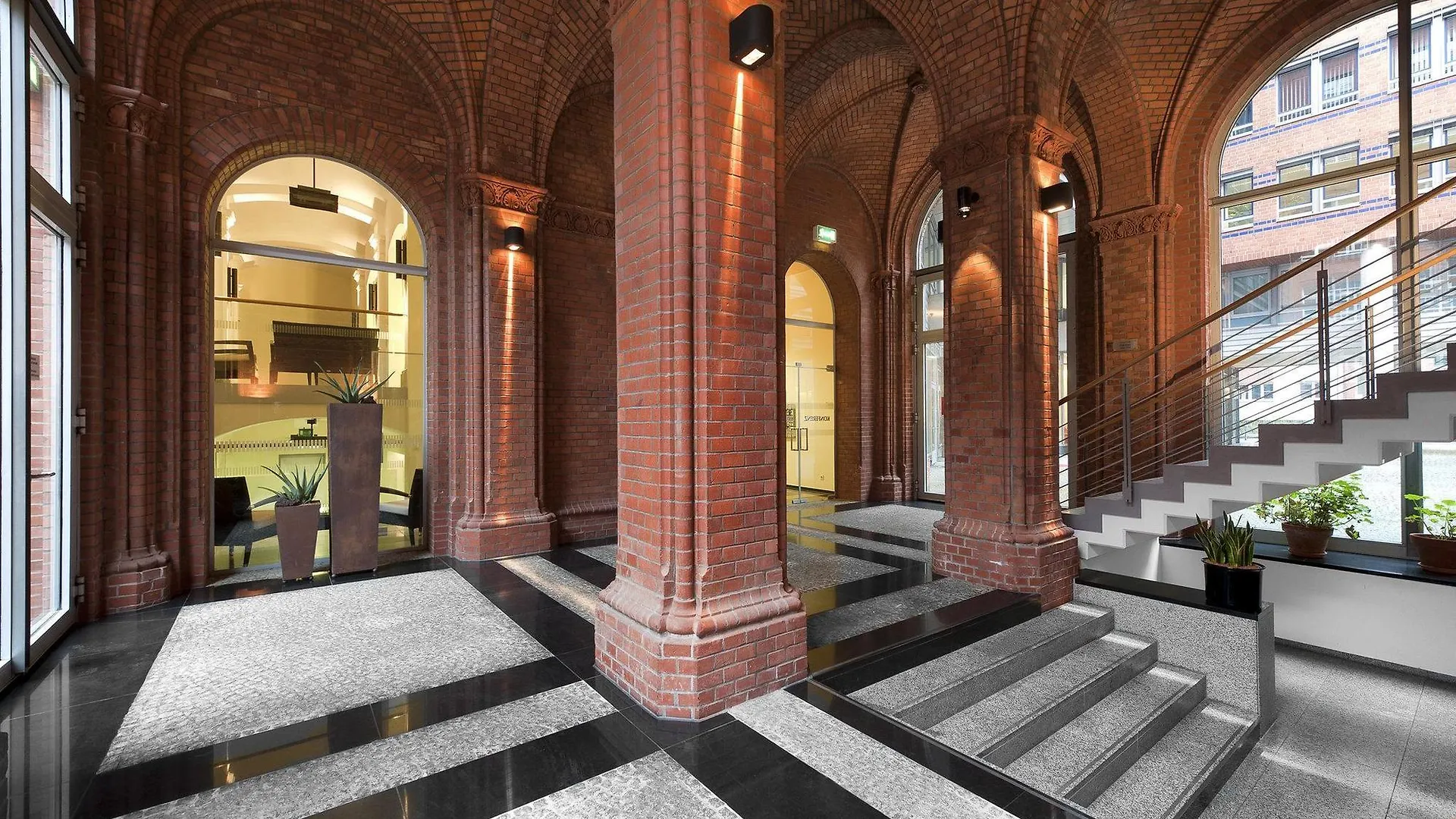Hotel Berlin Ostbahnhof