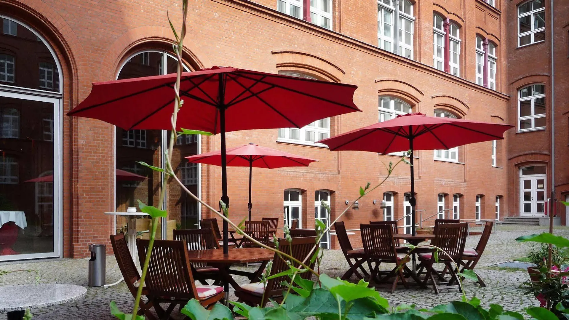 Hotel Berlin Ostbahnhof