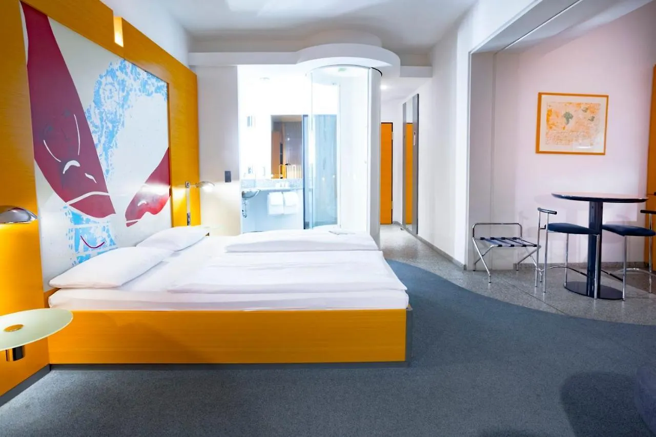 Hotel Berlin Ostbahnhof 4*,  Németország
