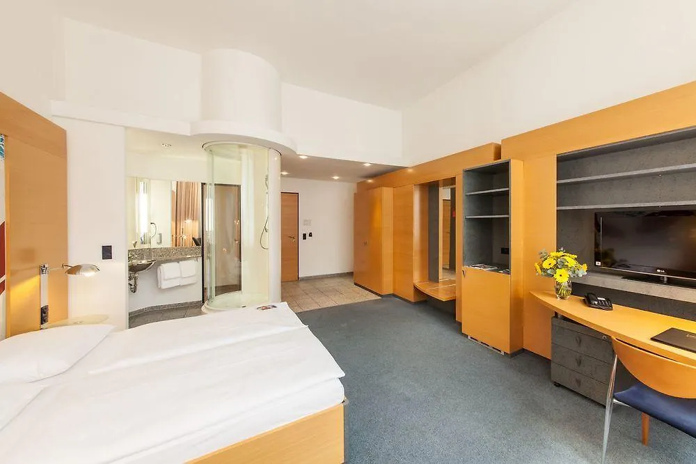 Hotel Berlin Ostbahnhof 4*,  Germany
